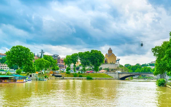 The Kura River in Tbilisi — Stock Photo, Image