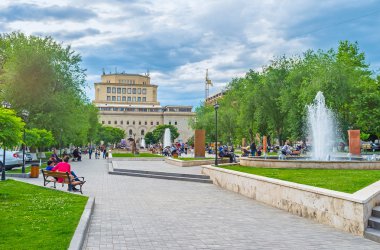 Yerevan Merkezi parkta