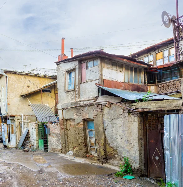 In slum neighborhood — Stock Photo, Image