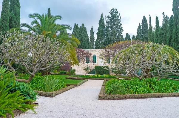 Das Haus im Garten — Stockfoto