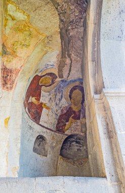 Yarı kubbedeki fresk