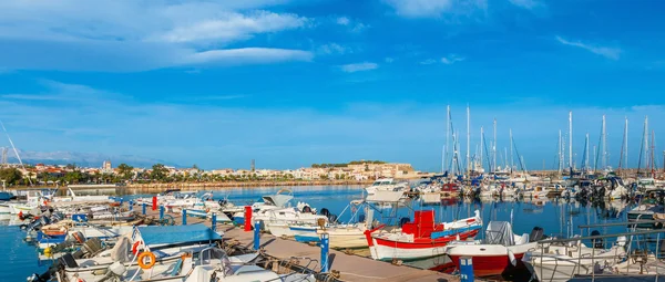 Blick auf den neuen Hafen — Stockfoto