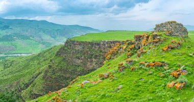 Dağ köylerinde keşfedin