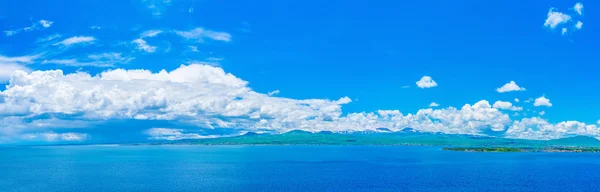 Sevan Gölü'nde hava durumu — Stok fotoğraf