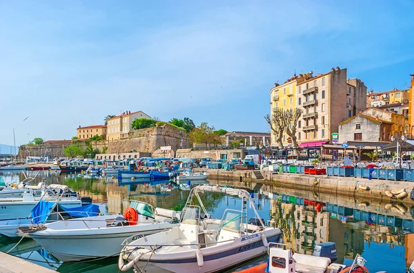 Hamnarna i Ajaccio — Stockfoto