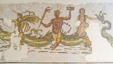 Bardo Müzesi'ndeki antik Ichthyocentaurs