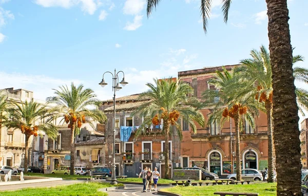Het Cutelli-plein in Catania — Stockfoto