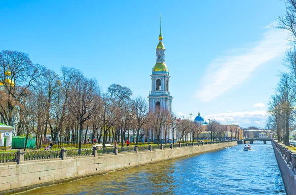 Променад Крюковского канала в Санкт-Петербурге — стоковое фото