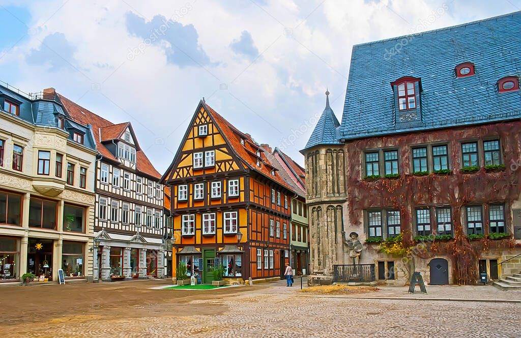 The Market (Market) square boasts preserved medieval housing, including City Hall building and half-timbered houses, Quedlinburg, Harz,  Germany