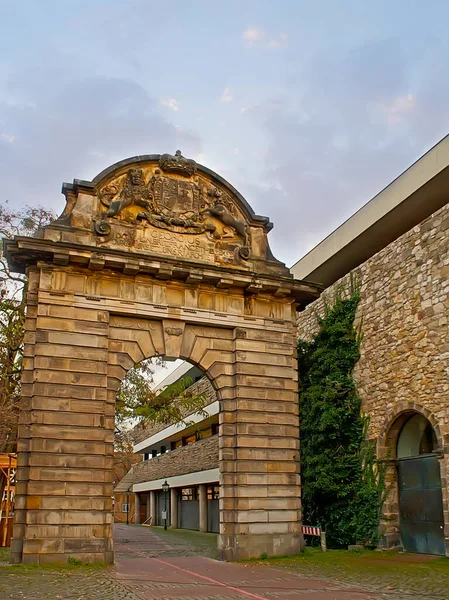 Kámen Vytesaný Marstalltor Marstall Gate Zdobený Vyřezávanými Nástěnnými Sochami Rossmthe — Stock fotografie