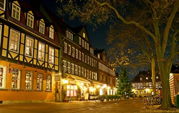 夜のバルホフプラッツ広場 古い半木造の家 ハノーバー ドイツ — ストック写真