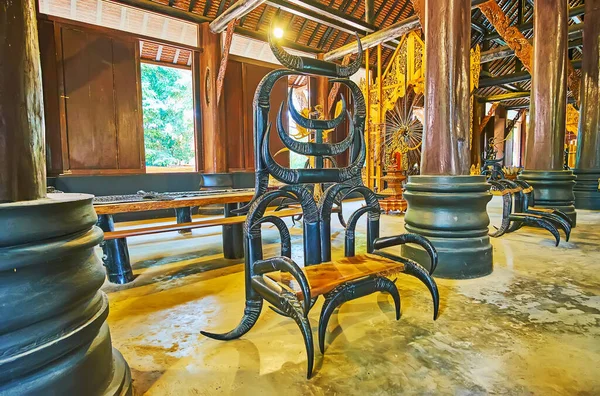 Chiang Rai Tajlandia Maj 2019 Ręcznie Robiony Drewniany Tron Rogami — Zdjęcie stockowe