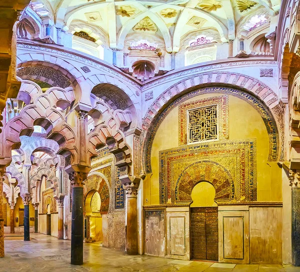 Cordoba Spain Sep 2019 Den Alfiz Blind Arkad Multifolie Valv — Stockfoto