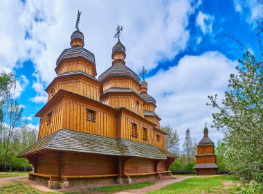 Mamajeva Sloboda Kazak Köyü Scansen, Kyiv, Ukrayna 'da bulunan tarihi kereste mimarisinin güzel bir örneğidir.