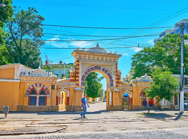 Odessa Ukraine 2021年6月18日 历史摩尔拱门 装饰有粉刷图案 位于法国大道 位于敖德萨 — 图库照片
