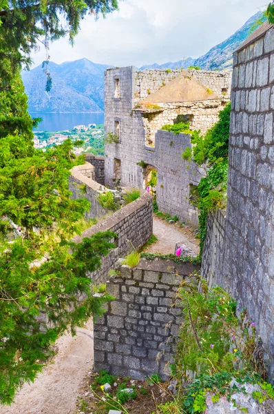 Wandern in Festung — Stockfoto