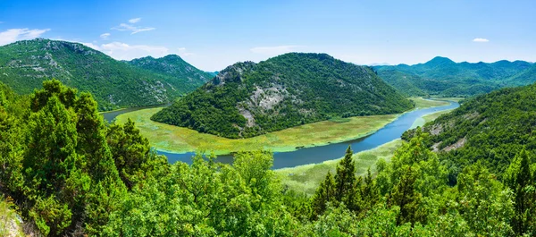 De ongebruikelijke landschap — Stockfoto