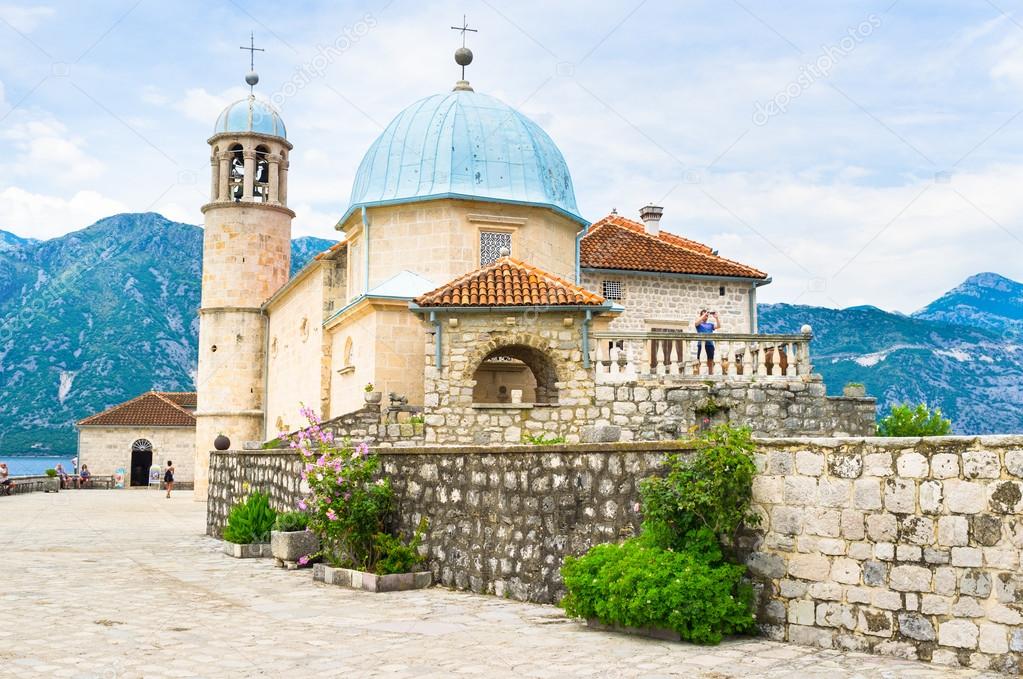 The basilica on the islet