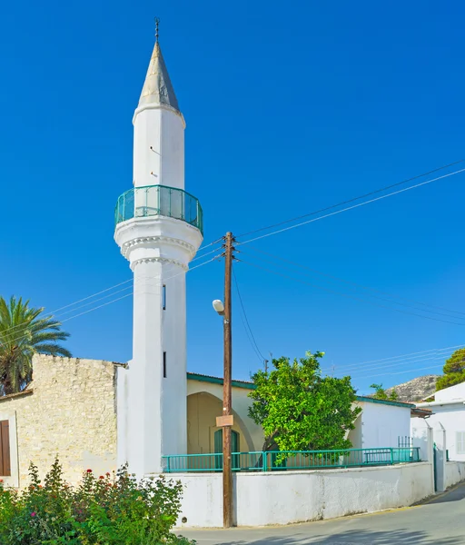Vit minareten — Stockfoto