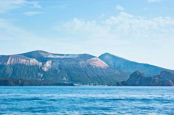 The volcanic island — Stock Photo, Image