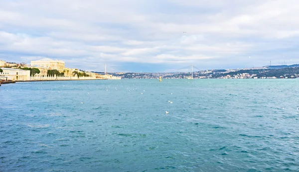The embankment of Bosphorus — Stock Photo, Image