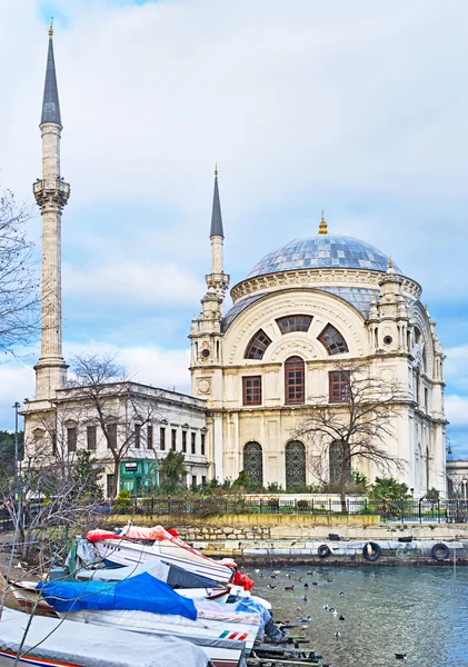 La moschea Dolmabahce — Foto Stock