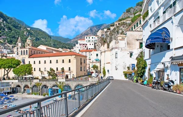 Walking in Amalfi — Stock Photo, Image