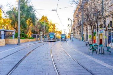 Kudüs Demiryolu tramvayları İsrail 'in konforlu ve hızlı toplu taşımacılarıdır.
