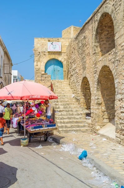 The street with a rampart — Stockfoto