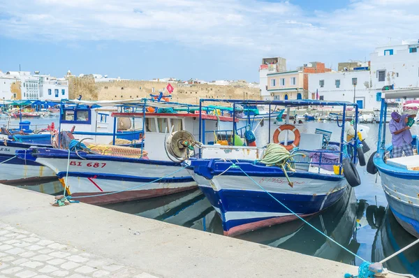 Walking in port — Stock Photo, Image