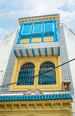 Renkli balkon