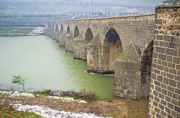 Taş köprü — Stok fotoğraf