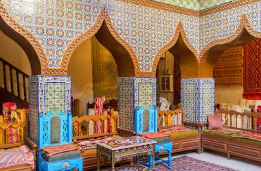 The arabic chamber