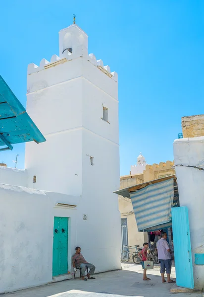 De witte minaret — Stockfoto