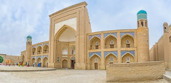 The Kutlimurodinok Madrasah — Stock Photo, Image