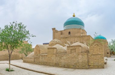 Eski mezarlık.