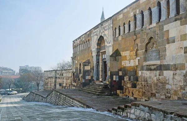 De gamla portarna till Konya citadel — Stockfoto