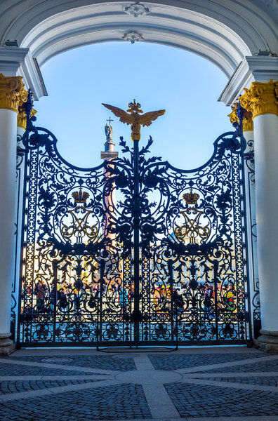 Железное кружево Петербурга
