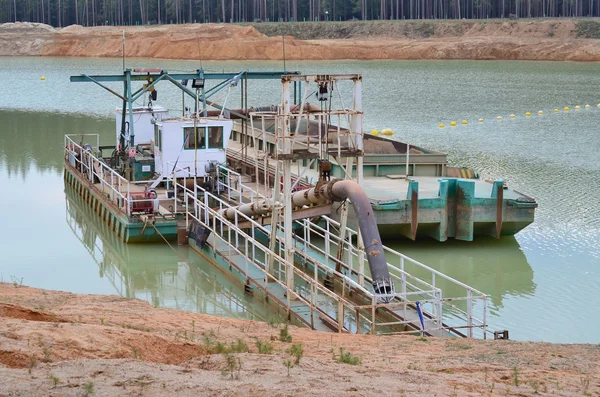 Sand extraction, suction boat in the sand quarry II Cep, South B — Stock Photo, Image