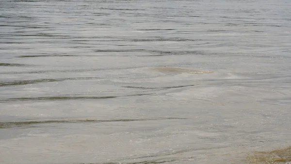 Nivel del agua del lago. Bohemia del Sur — Foto de Stock