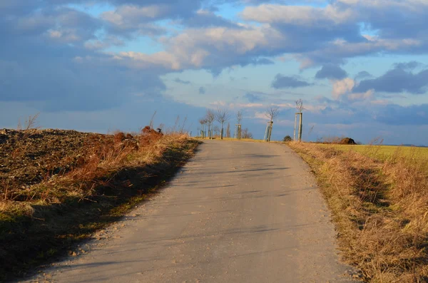 's avonds uitzicht op het platteland in Zuid-Bohemen — Stockfoto