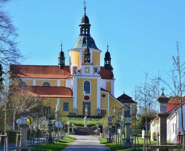 Church of the Assumption of the Virgin Mary in Chlum u Trebone s — Stock Photo, Image