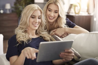 WINS dijital tablet üzerinde seyir