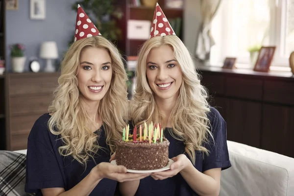 쌍둥이 생일 시간 — 스톡 사진