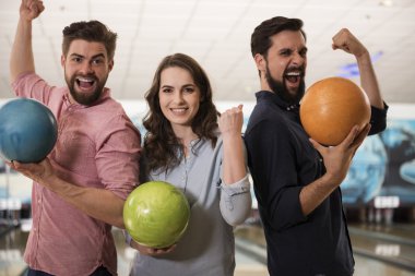 Bowling oyunu kazanan 