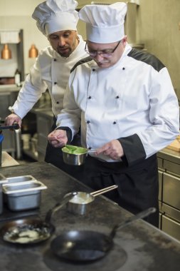 Aşçı Şef öğrenme 