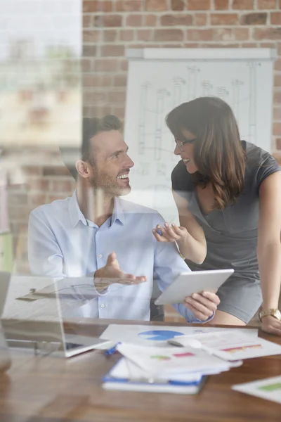 Arbeit im Büro — Stockfoto