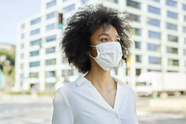 Close Woman Face Mask Street — Stock Photo, Image