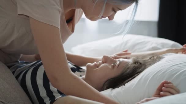 Anusni yalash pornosi