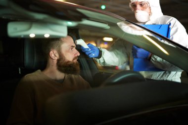 COVID-19 için vücut sıcaklığı kontrol ediliyor                               